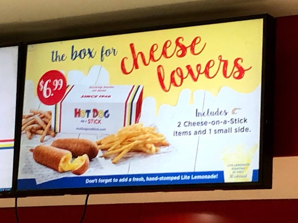 Hot Dog on a Stick | meal takeaway | 121 Los Cerritos Center, Cerritos, CA 90703, USA | 5628600384 OR +1 562-860-0384