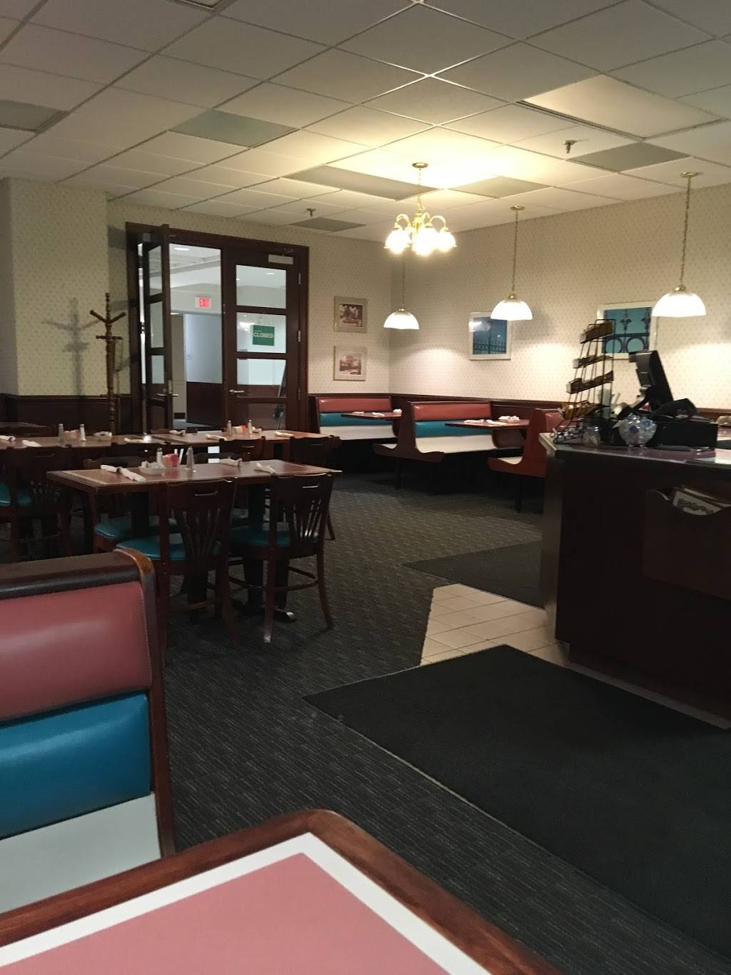 Nicks Cafe At South Park | restaurant | 6302 Fairview Rd #101, Charlotte, NC 28210, USA | 7044429550 OR +1 704-442-9550