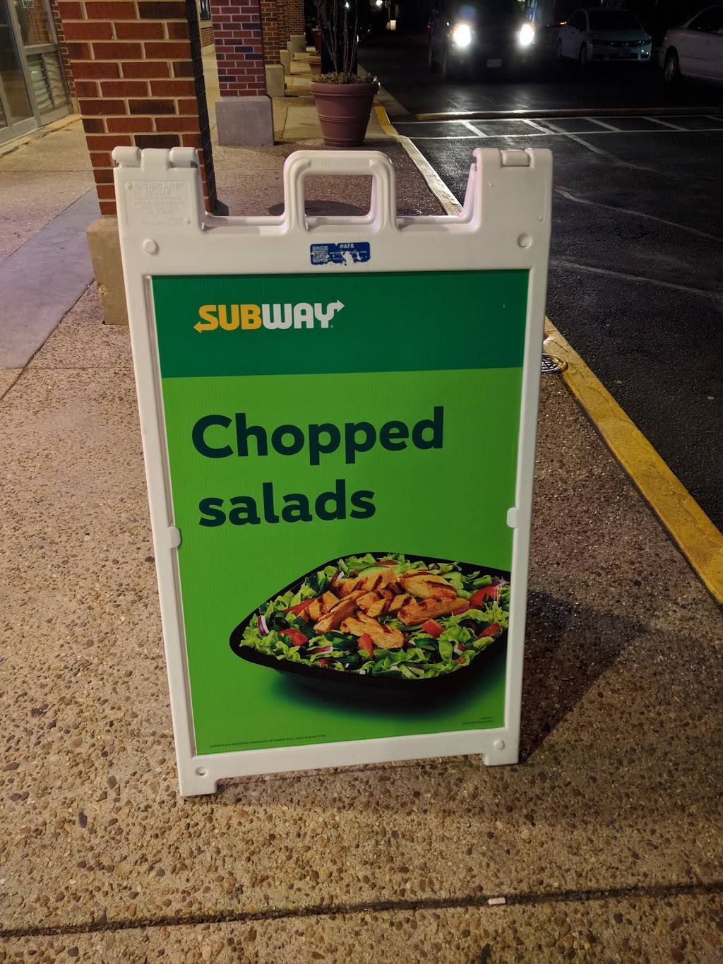 Subway | restaurant | 1510 Belle View Blvd, Alexandria, VA 22307, USA | 7037681734 OR +1 703-768-1734