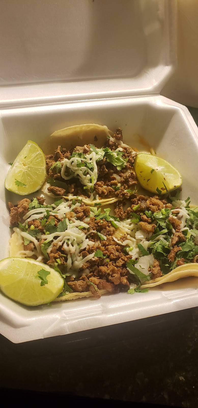 la despensa latina | restaurant | 4650 Tower Rd, Denver, CO 80249, USA | 3033718550 OR +1 303-371-8550