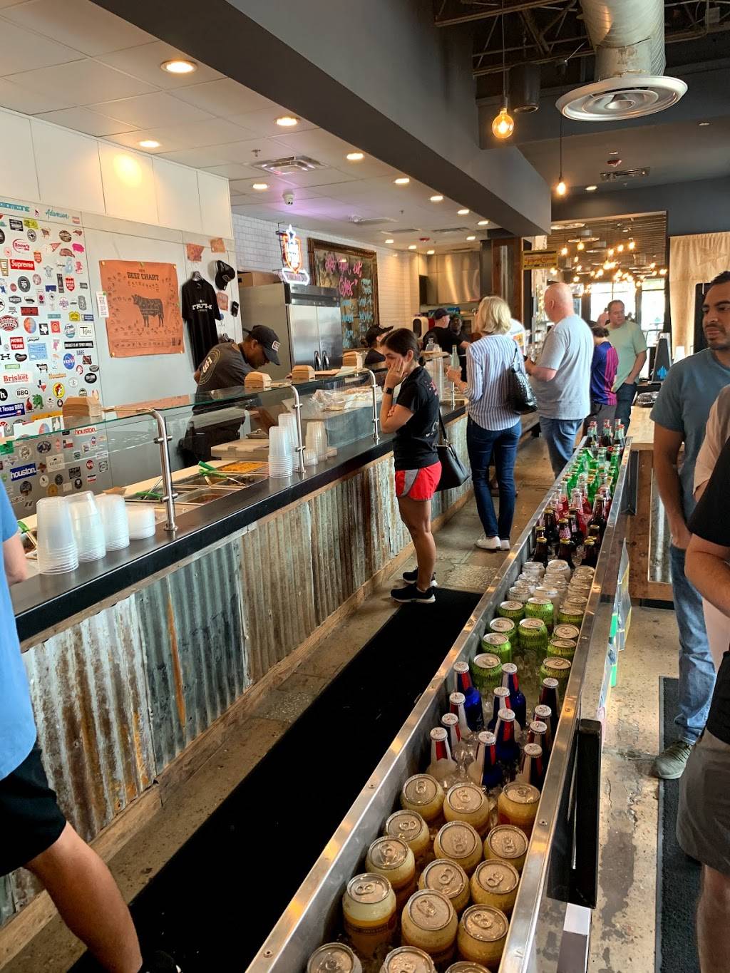 Truth BBQ | restaurant | 110 S Heights Blvd, Houston, TX 77007, USA | 8328350001 OR +1 832-835-0001