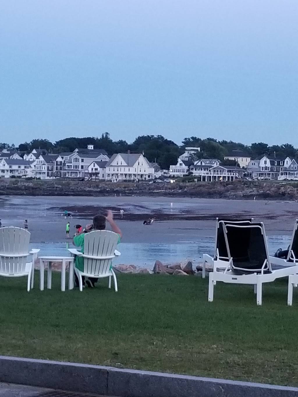 Union Grill | restaurant | 8 Beach St, York, ME 03909, USA | 2073631333 OR +1 207-363-1333