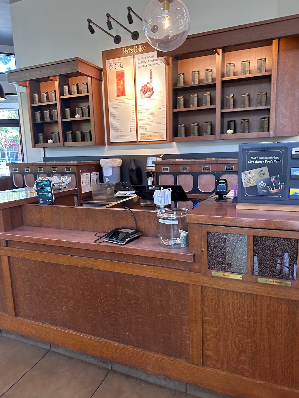 Peets Coffee | cafe | 435 Railroad Ave, Danville, CA 94526, USA | 9253140990 OR +1 925-314-0990
