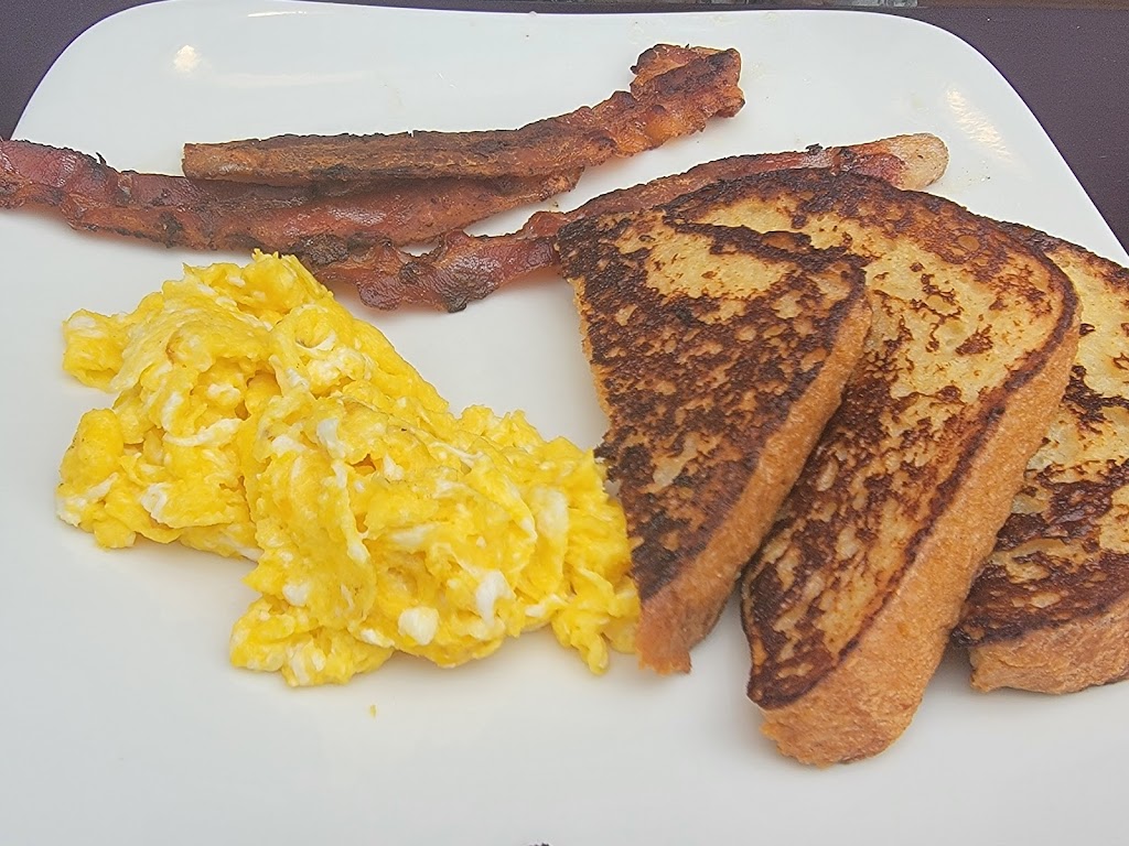 Bread + Salt | restaurant | 418 US Hwy 24 N, Buena Vista, CO 81211, USA | 7199665089 OR +1 719-966-5089