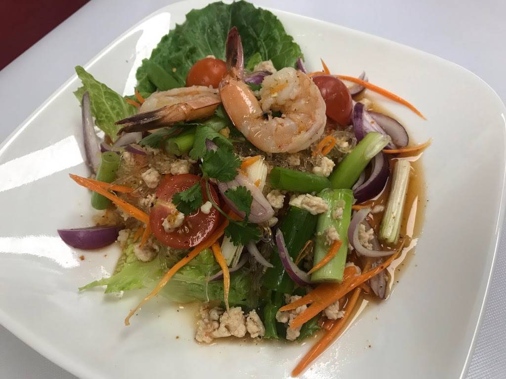 Thai Lotus | restaurant | Creekside Station, 3103 Valley Ave Suite 106, Winchester, VA 22601, USA | 5404505968 OR +1 540-450-5968