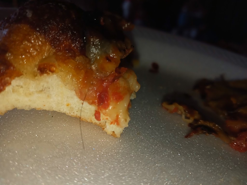 Hungry Howies Pizza | meal delivery | 610 N Navy Blvd, Pensacola, FL 32507, USA | 8504576900 OR +1 850-457-6900