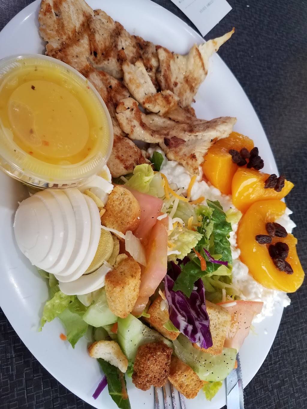 Victory Diner | restaurant | 388 Main Street, Orange, CA 92868, USA | 7146344799 OR +1 714-634-4799