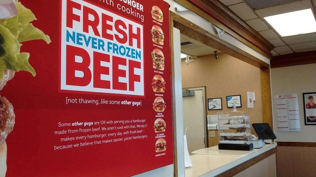 Wendys | restaurant | 4161 S 84th St, Omaha, NE 68127, USA | 4023397717 OR +1 402-339-7717