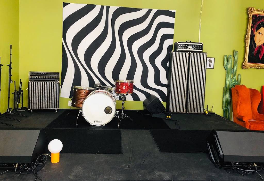 Fuzzy Cactus | restaurant | 221 W Brookland Park Blvd, Richmond, VA 23222, USA | 8048035839 OR +1 804-803-5839