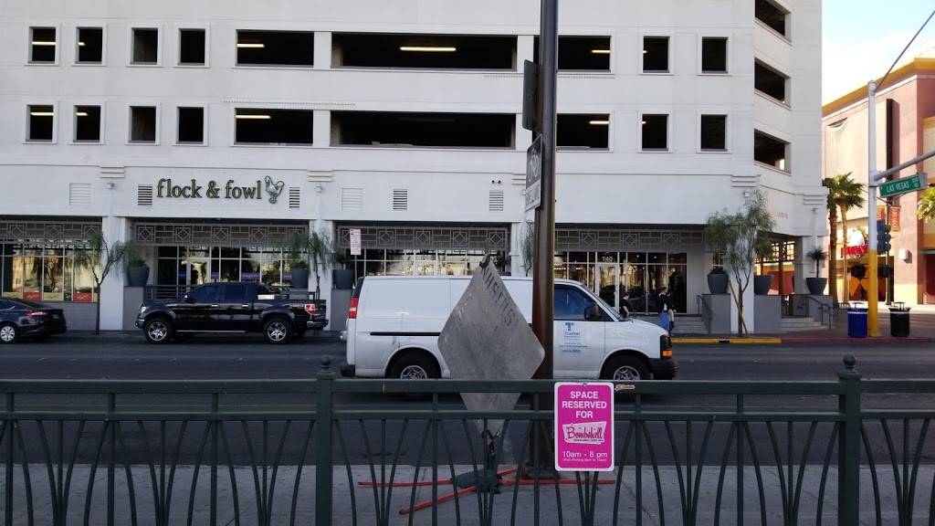 Flock and Fowl Downtown | restaurant | 150 Las Vegas Blvd N #100, Las Vegas, NV 89101, USA | 7022722222 OR +1 702-272-2222