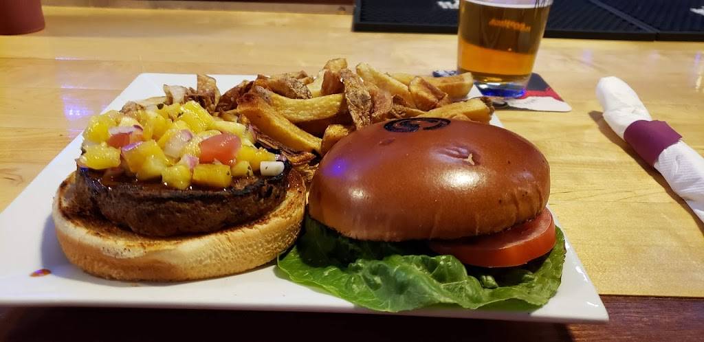 Cowbell Grill & Tap | restaurant | 49 Lisbon St, Lewiston, ME 04240, USA | 2073335188 OR +1 207-333-5188