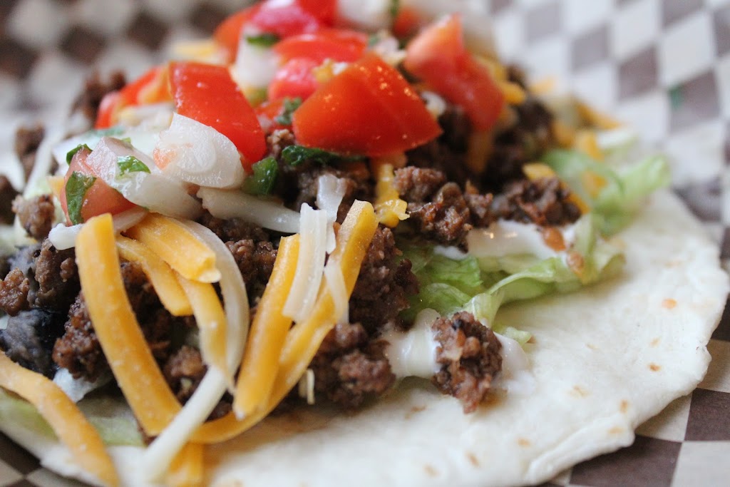 White Pass Taqueria + Taproom | restaurant | 13807 US-12, Packwood, WA 98361, USA | 3604927137 OR +1 360-492-7137