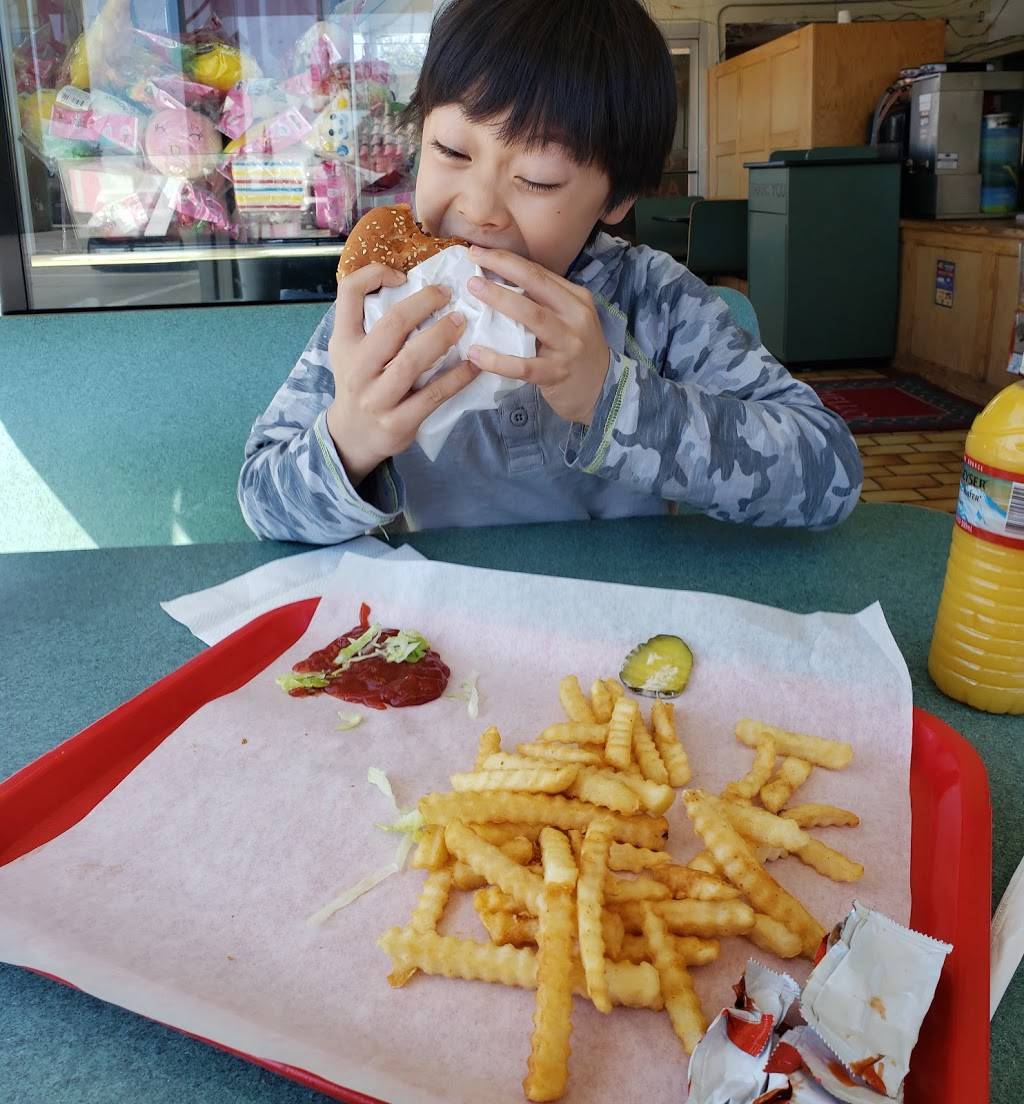 Frosty King | restaurant | 300 Kern St, Taft, CA 93268, USA | 6617631603 OR +1 661-763-1603