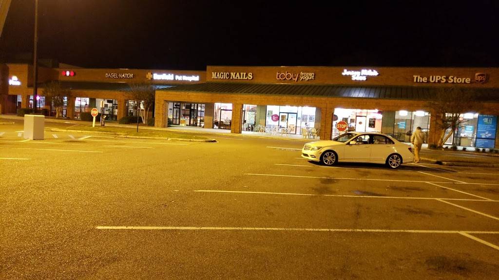 Jersey Mikes Subs | meal takeaway | 520 Folly Rd Suite 20, Charleston, SC 29412, USA | 8437181606 OR +1 843-718-1606