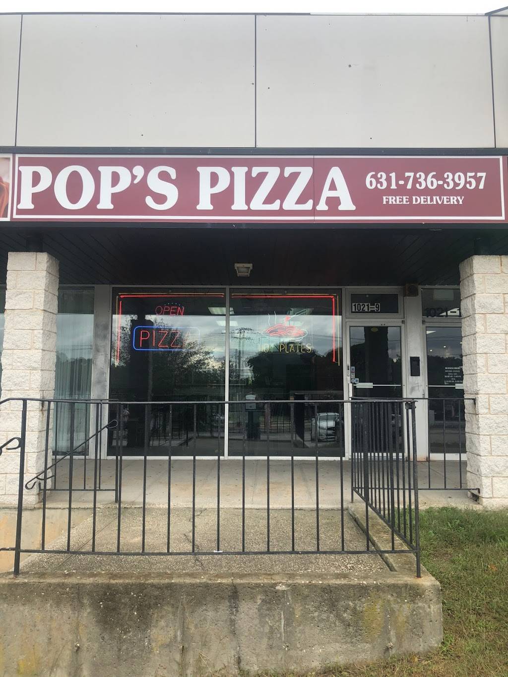 Pops Pizza | restaurant | 1021 Portion Rd Unit 9, Ronkonkoma, NY 11779, USA | 6317363957 OR +1 631-736-3957