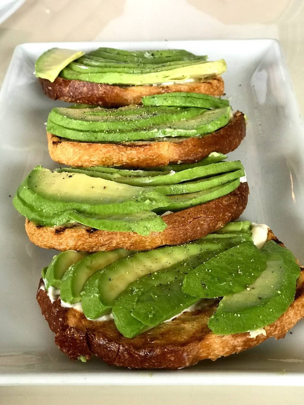 Eat This Cafe | cafe | 6547 Santa Monica Blvd, Los Angeles, CA 90038, USA | 3239992003 OR +1 323-999-2003