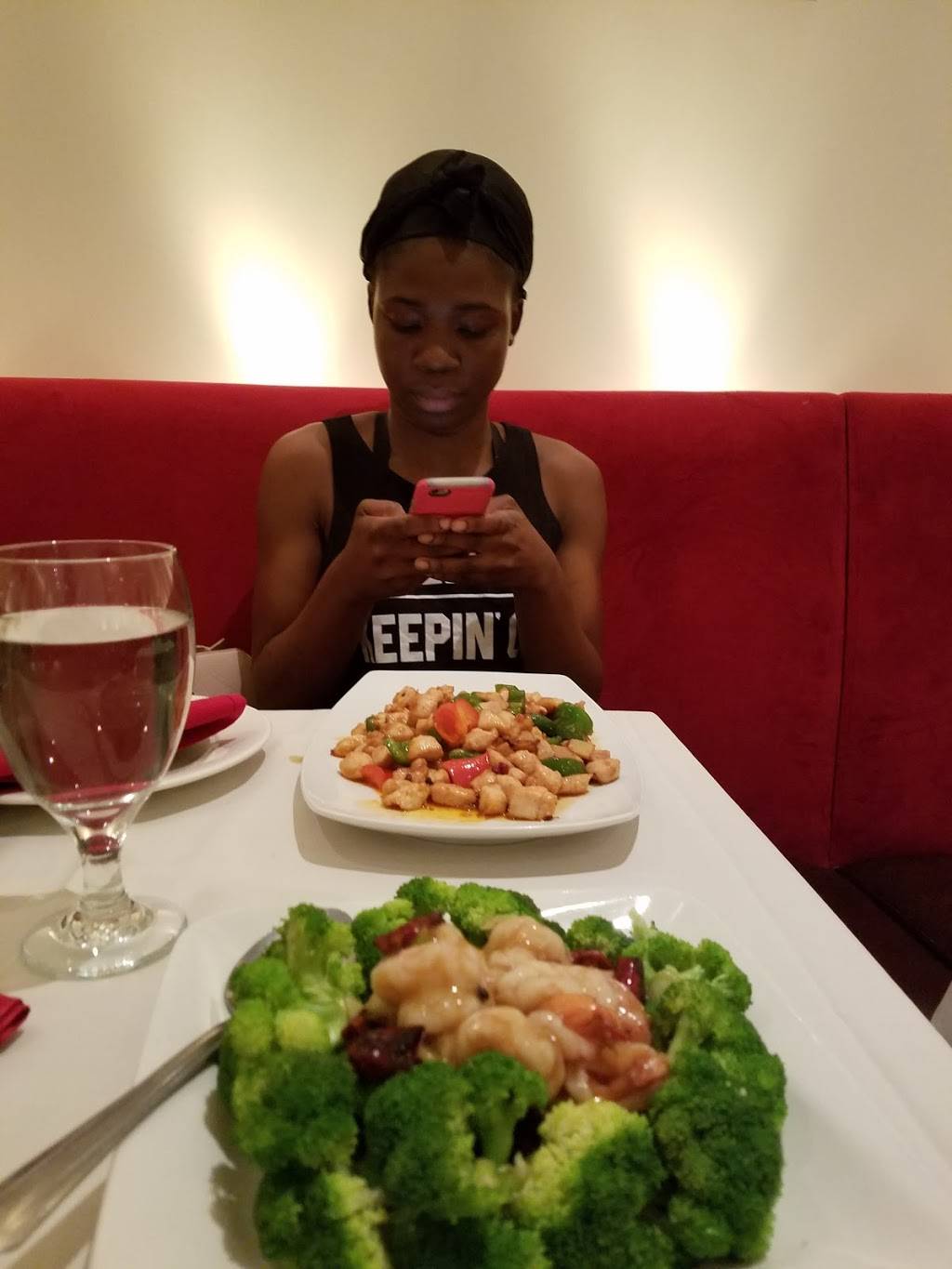 Hot Kitchen | restaurant | 251 E 53rd St, New York, NY 10022, USA | 2125888826 OR +1 212-588-8826