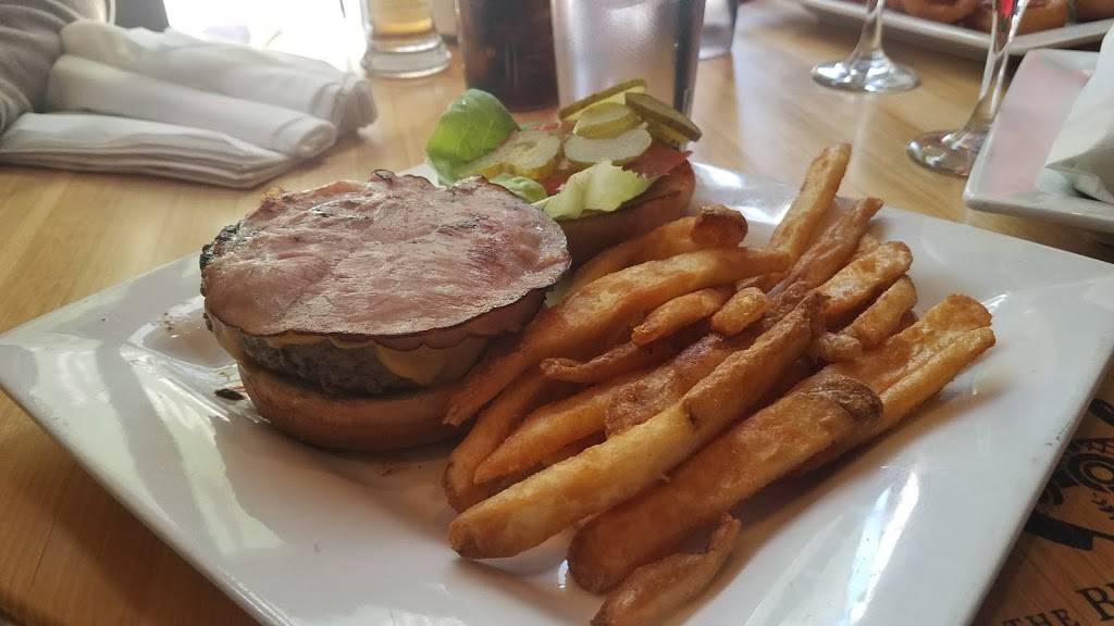 The Butcher’s Tap | restaurant | 3553 N Southport Ave, Chicago, IL 60657, USA | 7733250123 OR +1 773-325-0123