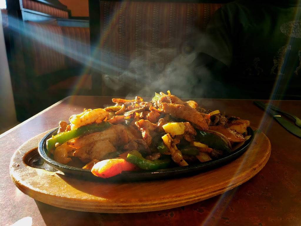 El Vallarta | restaurant | 1890 W Roosevelt Blvd, Monroe, NC 28110, USA | 7042830917 OR +1 704-283-0917