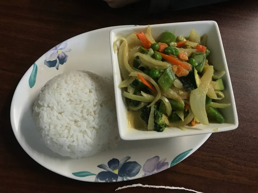 Lan Xang Kitchen | restaurant | 411 H St, Modesto, CA 95351, USA | 2095890712 OR +1 209-589-0712