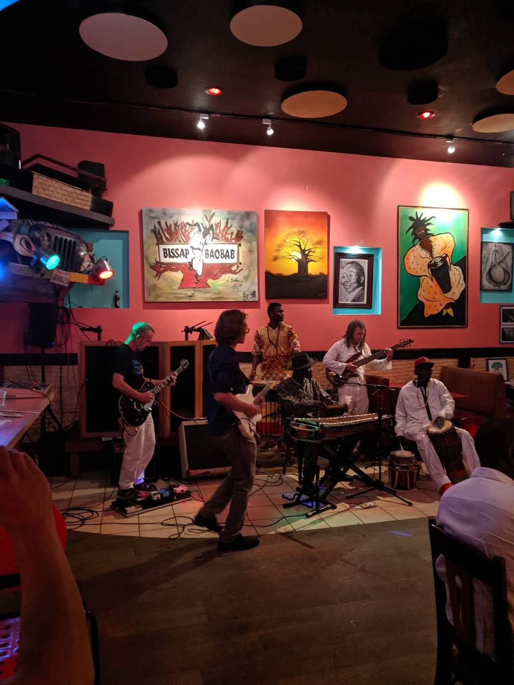 Baobab Oakland | restaurant | 381 15th St, Oakland, CA 94612, USA | 5108174722 OR +1 510-817-4722