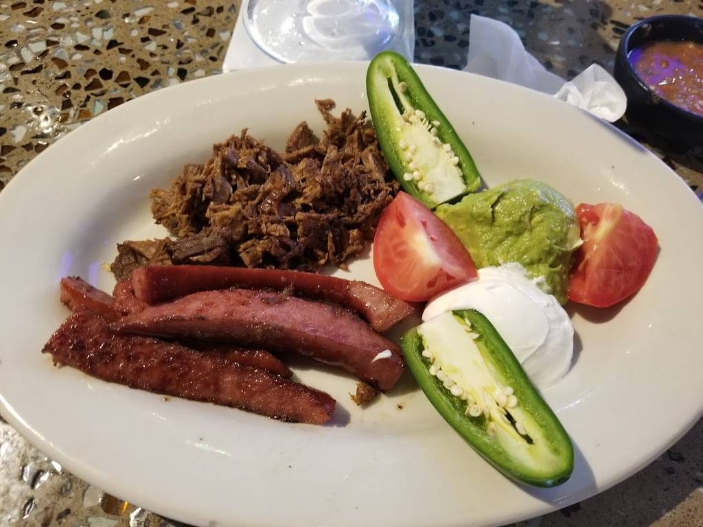 Matts Rancho Martinez | restaurant | 1904 Skillman St, Dallas, TX 75206, USA | 2148235517 OR +1 214-823-5517