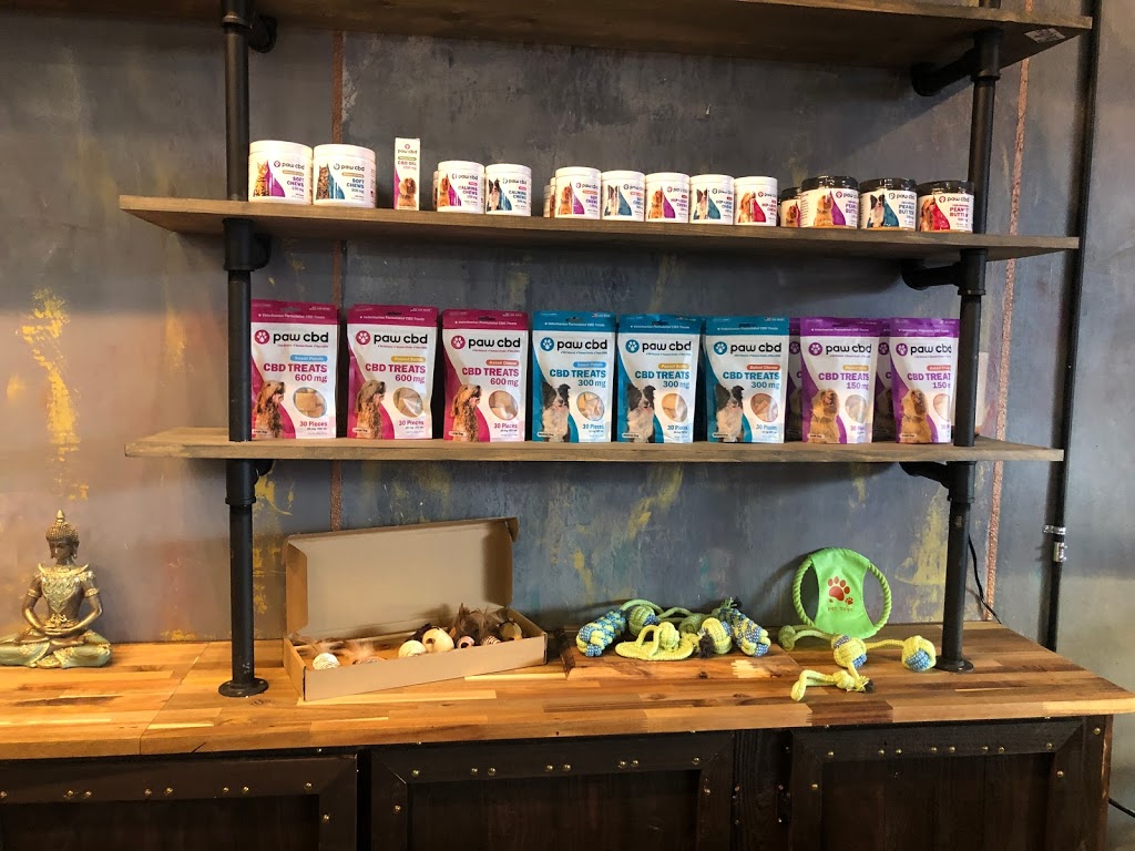 Twisted Sister Juice Bar & CBD Emporium | restaurant | 742 Watkins Rd, Maryville, TN 37801, USA | 8659808444 OR +1 865-980-8444