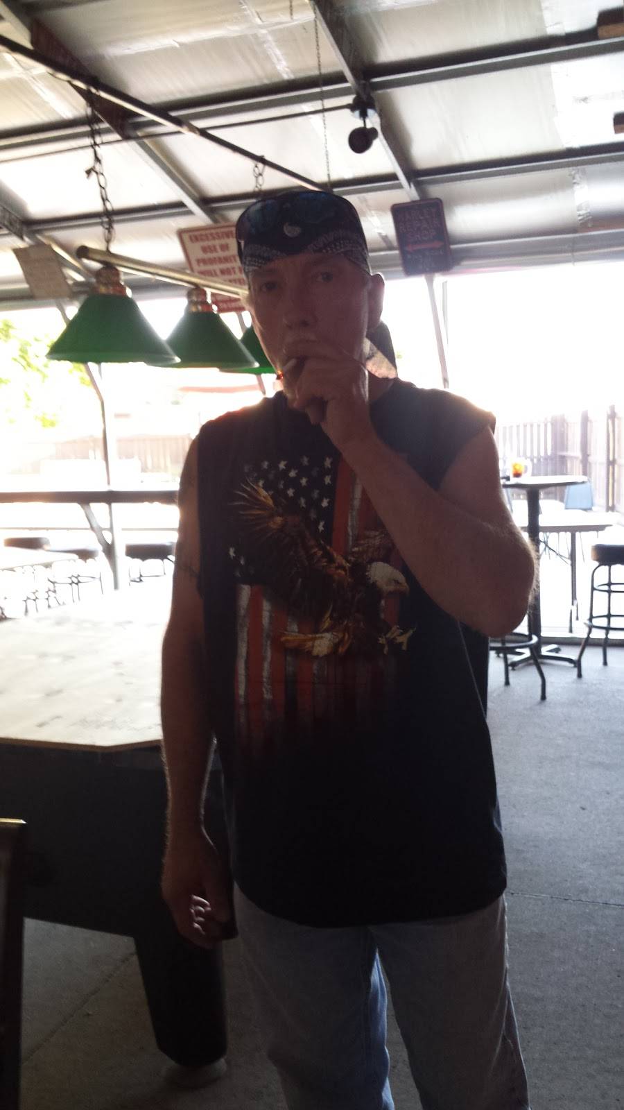 Dave & Debs Place | restaurant | 1814 Lisbon St, East Liverpool, OH 43920, USA | 3303853708 OR +1 330-385-3708