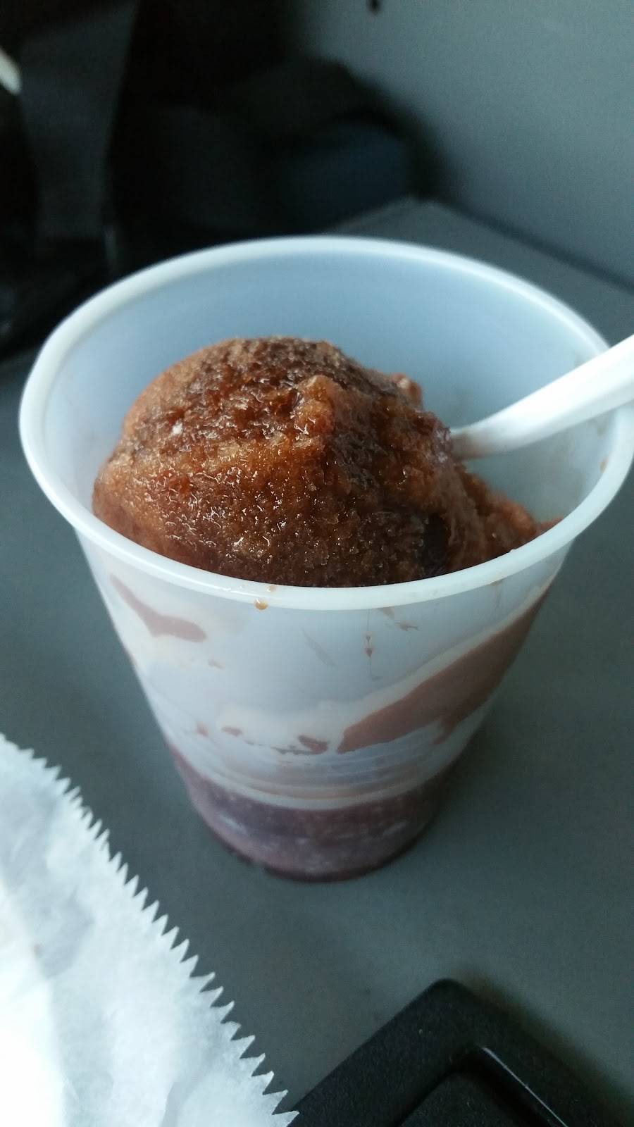 Victorio II Pizza | restaurant | 20 Bay Shore Rd, Bay Shore, NY 11706, USA | 6315865552 OR +1 631-586-5552