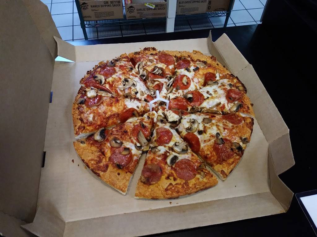 Pizza Hut | restaurant | 1975 Garnet Ave Suite B, San Diego, CA 92109, USA | 8587680420 OR +1 858-768-0420