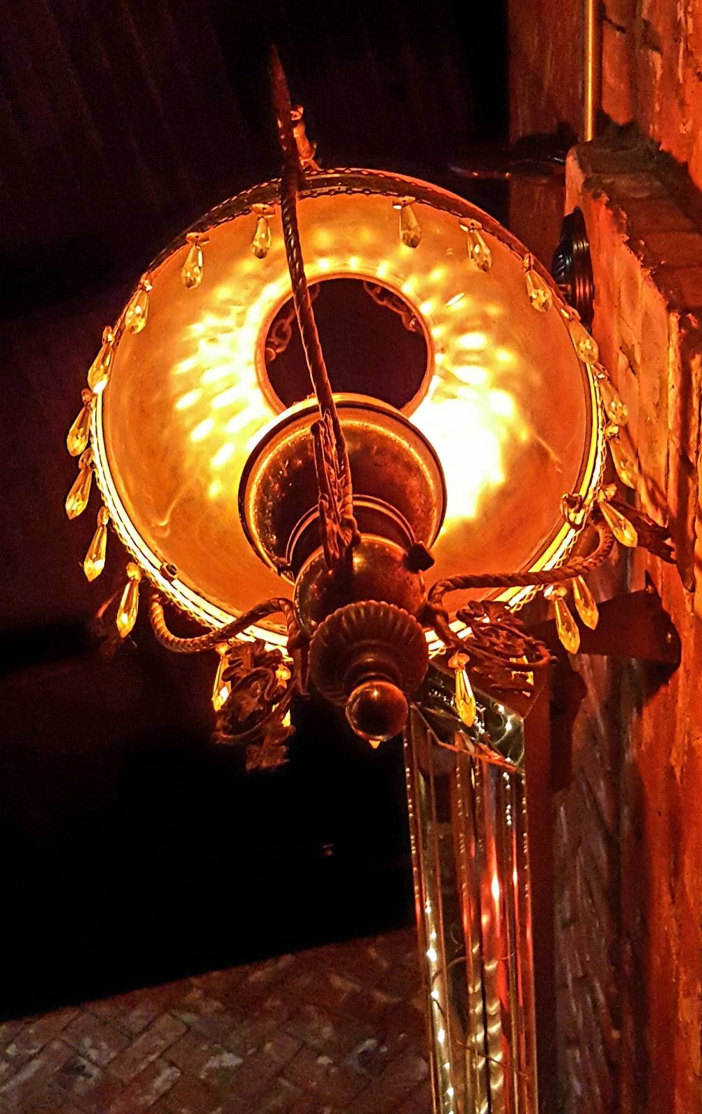 Parlour Room | restaurant | 6423 Yucca St, Los Angeles, CA 90028, USA | 3234630609 OR +1 323-463-0609