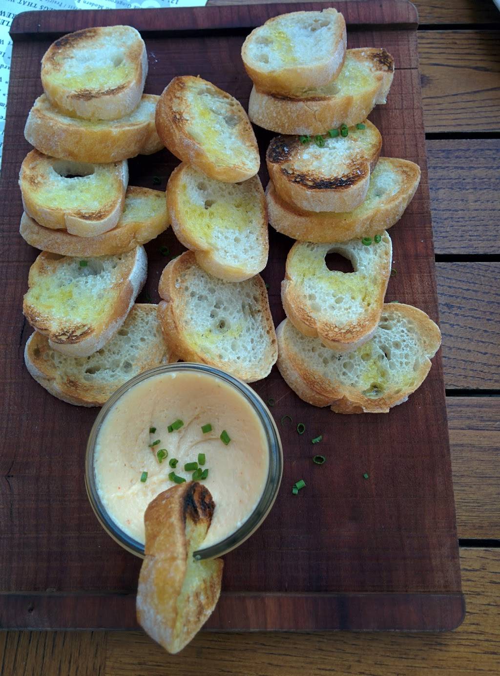 Upright Brew House | restaurant | 547 Hudson St, New York, NY 10014, USA | 2128109944 OR +1 212-810-9944