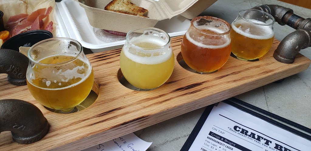 Craft Beer Cellar | restaurant | 93 Main St, Warwick, NY 10990, USA | 8455447688 OR +1 845-544-7688