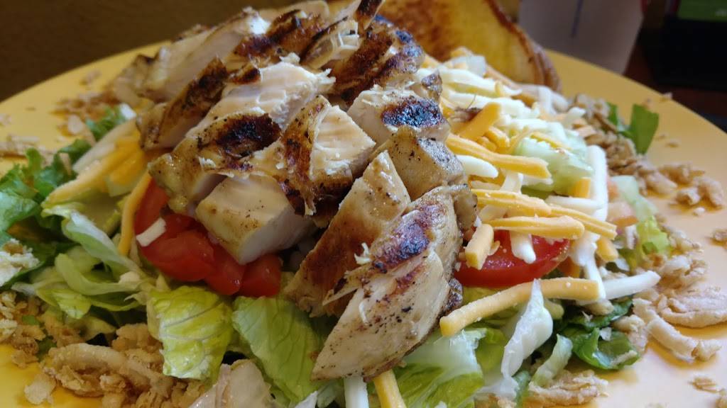 Zaxbys Chicken Fingers & Buffalo Wings | restaurant | 1050 Glenn Blvd SW, Fort Payne, AL 35967, USA | 2568451116 OR +1 256-845-1116