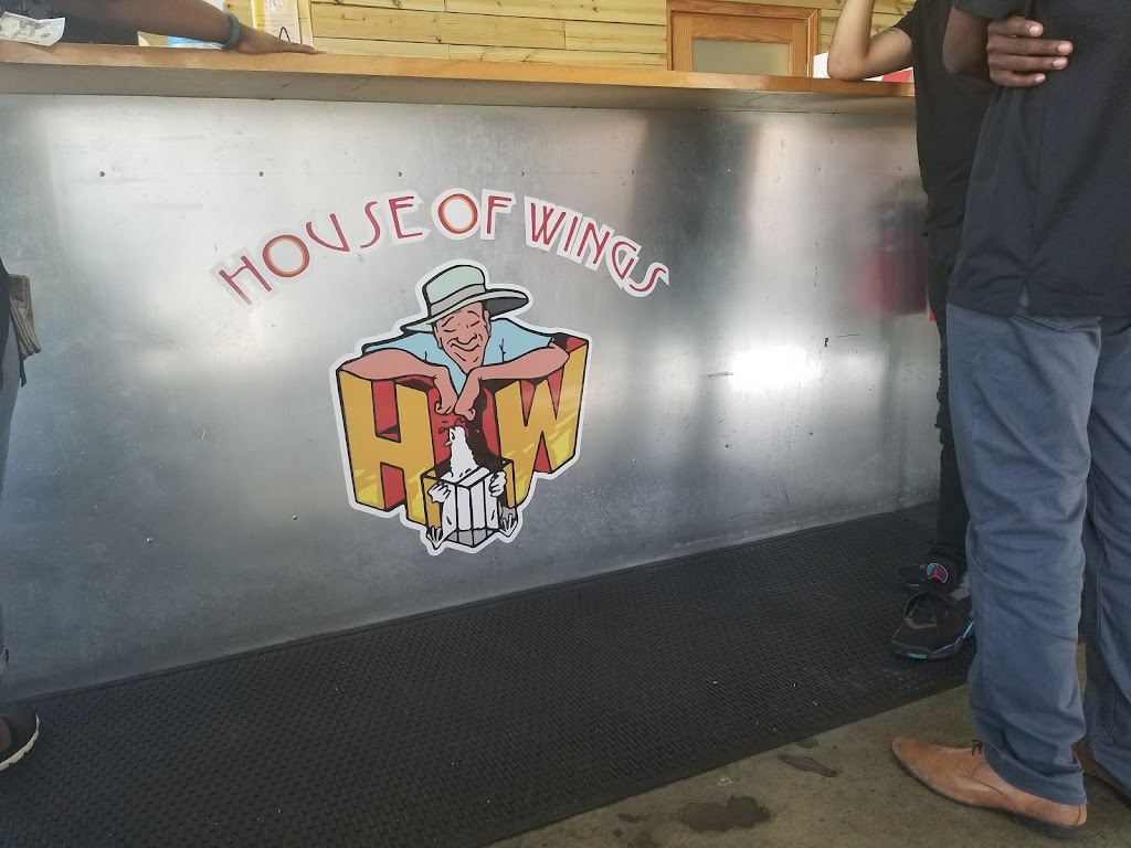 House Of Wings | restaurant | 1039 NW 3rd Ave, Miami, FL 33136, USA | 3053716556 OR +1 305-371-6556