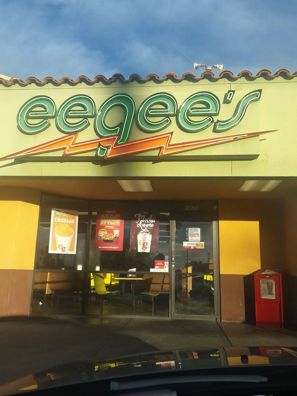 eegees | restaurant | 1875 S Alvernon Way, Tucson, AZ 85711, USA | 5205711666 OR +1 520-571-1666