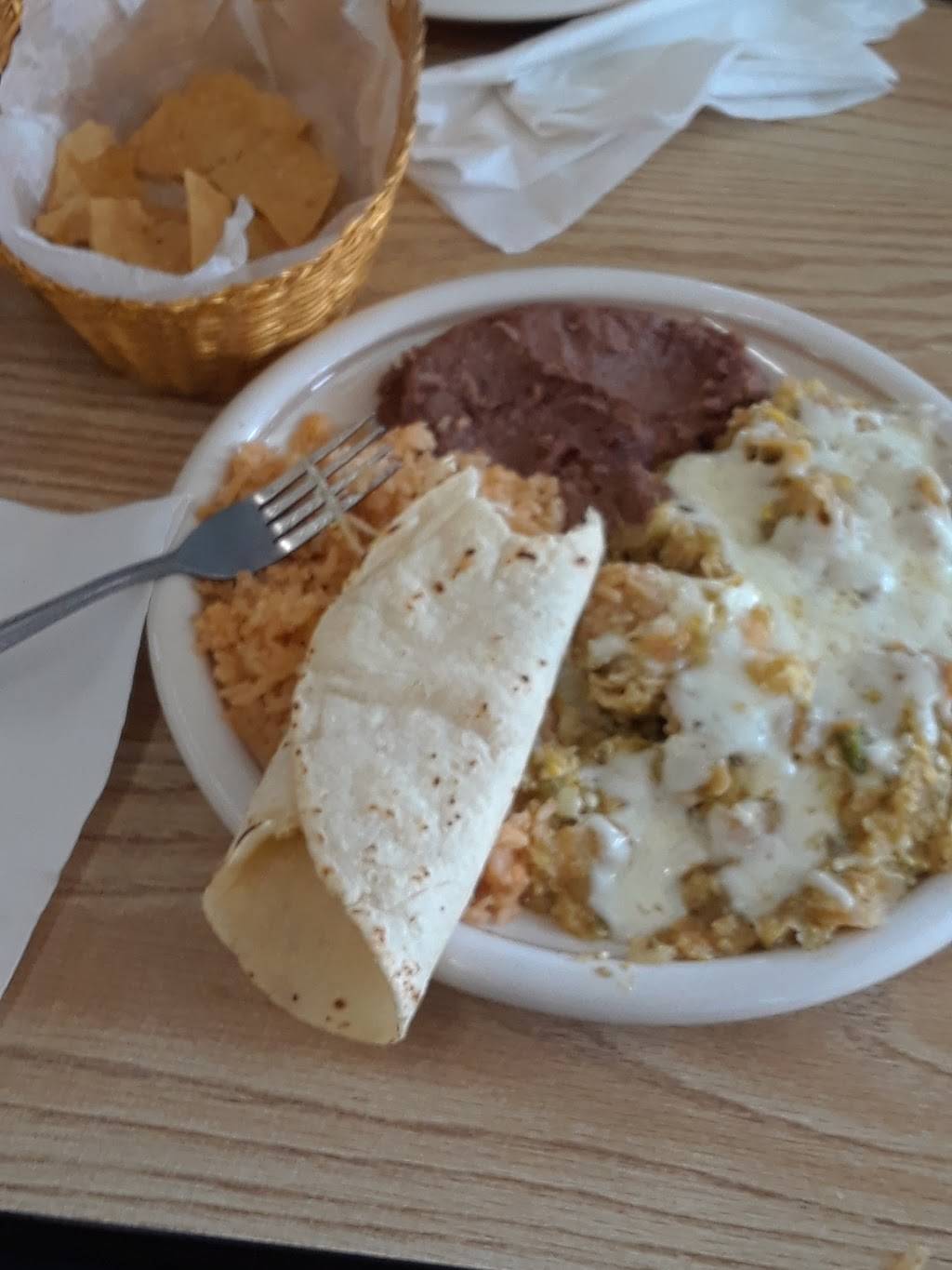 La Fonda | restaurant | 2898 Dekalb St, Lake Station, IN 46405, USA | 2199623204 OR +1 219-962-3204