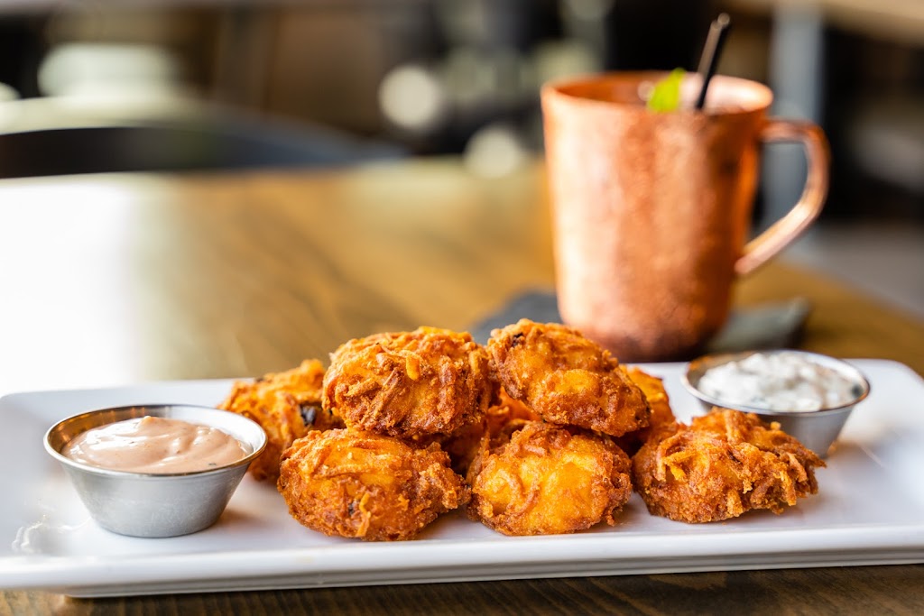 3 Eyed Fish Kitchen + Bar | restaurant | 1970 Keene Rd, Richland, WA 99352, USA | 5096283255 OR +1 509-628-3255