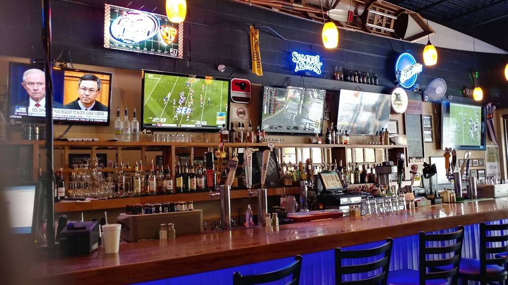 Jakes Bar and Grill | restaurant | 2305 N Gateway Ave, Harriman, TN 37748, USA | 8652458348 OR +1 865-245-8348