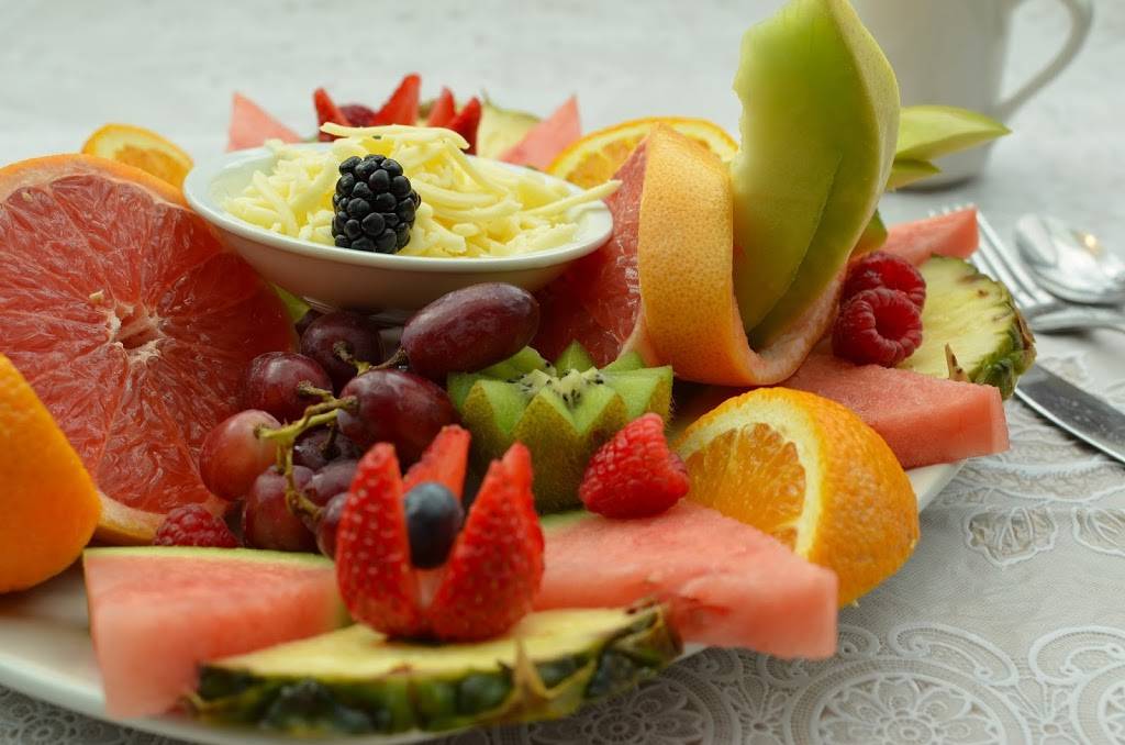 Mylos | restaurant | 1009 Wonderland Rd S, London, ON N6K 3V1, Canada | 5196686632 OR +1 519-668-6632