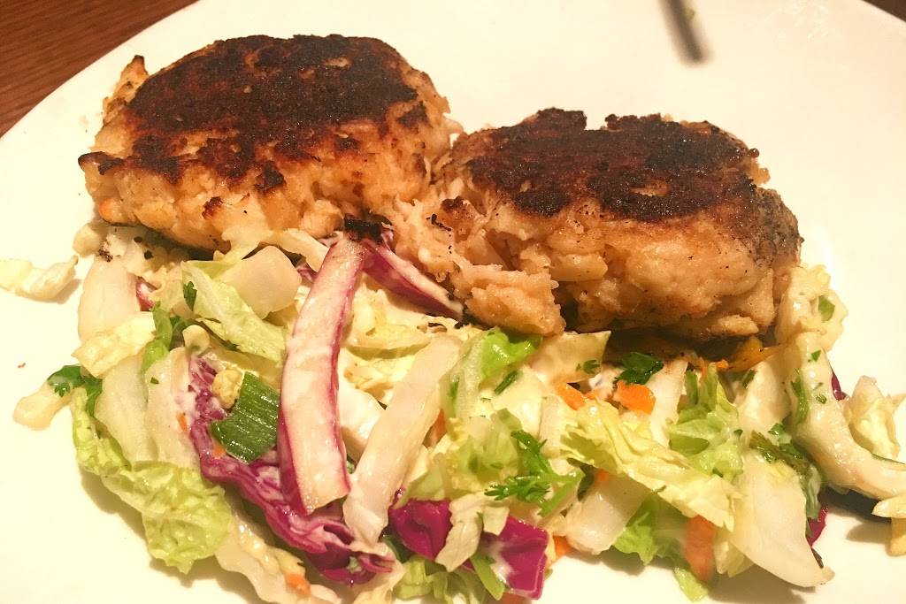 Outback Steakhouse | restaurant | 110 Montrose W Ave, Akron, OH 44321, USA | 3306654849 OR +1 330-665-4849