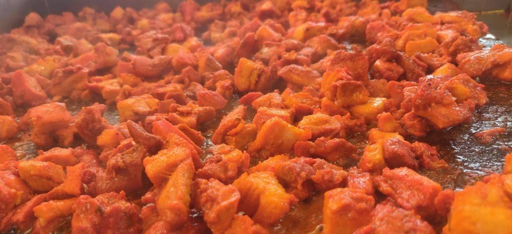 Phillys Halal Gyro | restaurant | Aramingo Avenue &, E York St, Philadelphia, PA 19125, USA | 2157895309 OR +1 215-789-5309