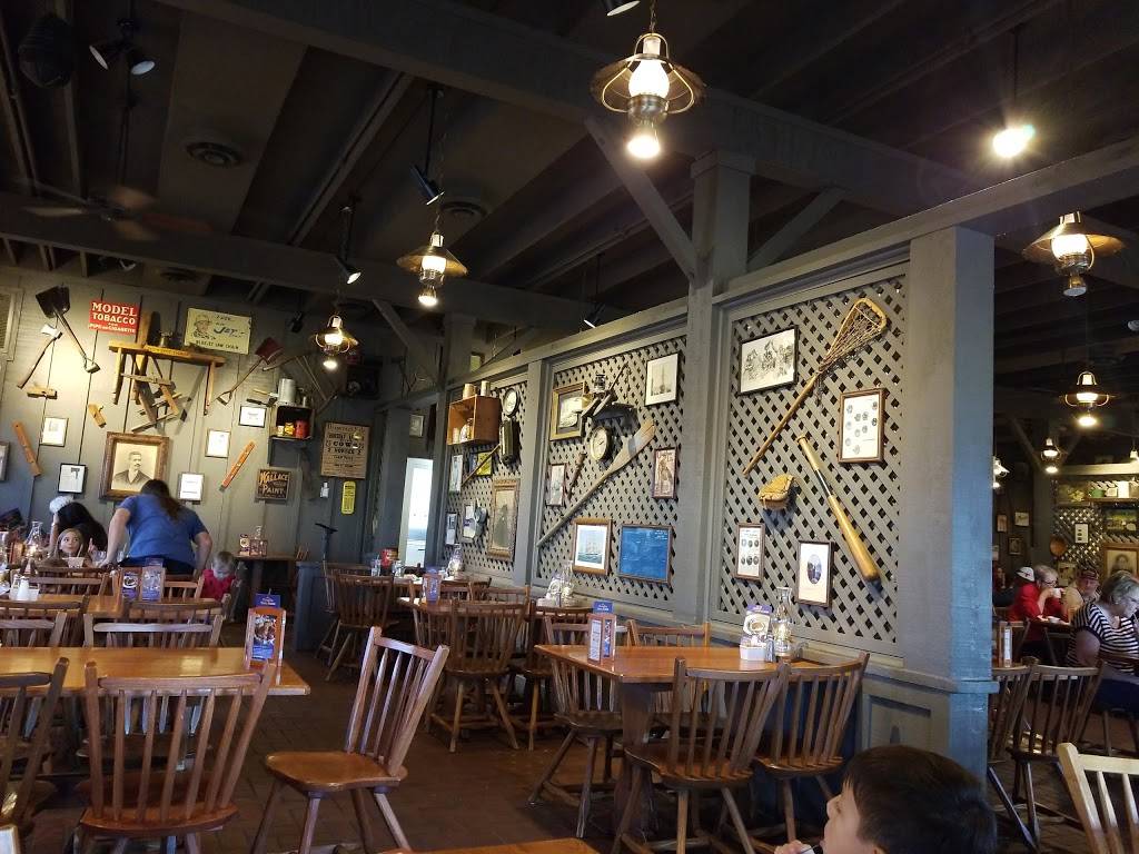 Cracker Barrel Old Country Store | restaurant | 27 W Interstate Pkwy, Shawnee, OK 74804, USA | 4052147718 OR +1 405-214-7718