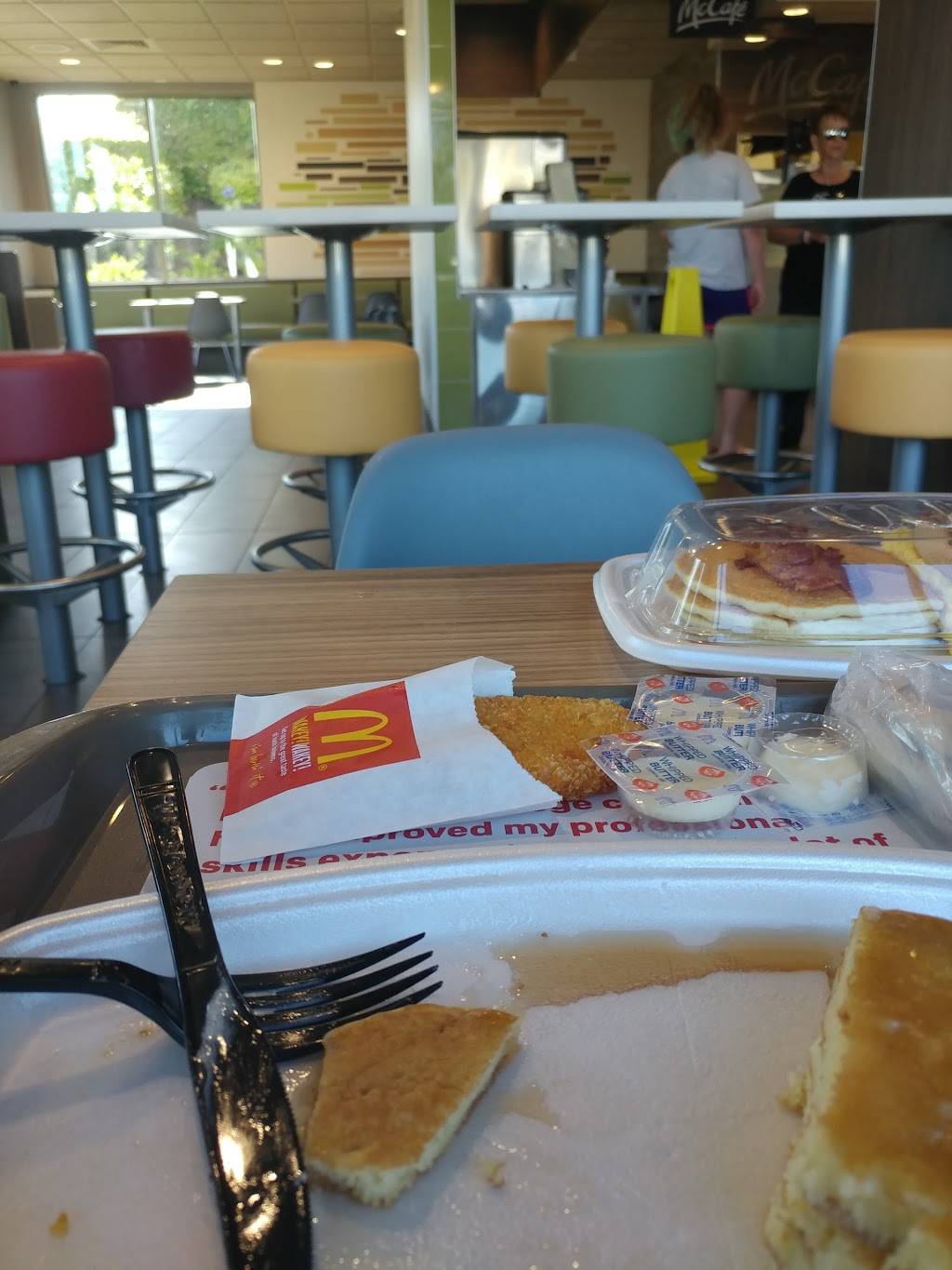 McDonalds | restaurant | 1150 E Clark Ave, Santa Maria, CA 93455, USA | 8059385386 OR +1 805-938-5386