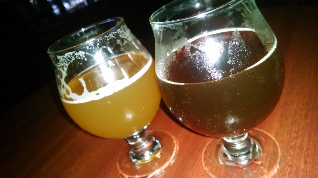 The Public House | night club | 12046 Collegiate Way, Orlando, FL 32817, USA | 4076580888 OR +1 407-658-0888