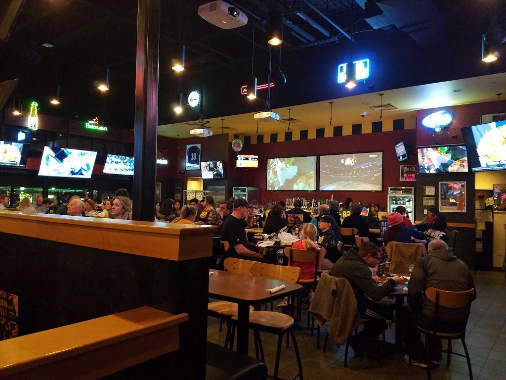 Buffalo Wild Wings | restaurant | 7111 South Kingery Hwy, Willowbrook, IL 60527, USA | 6304556051 OR +1 630-455-6051