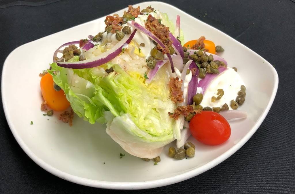 Fins Seafood & Grille | restaurant | 1801 Broad Ave, Findlay, OH 45840, USA | 4194291900 OR +1 419-429-1900