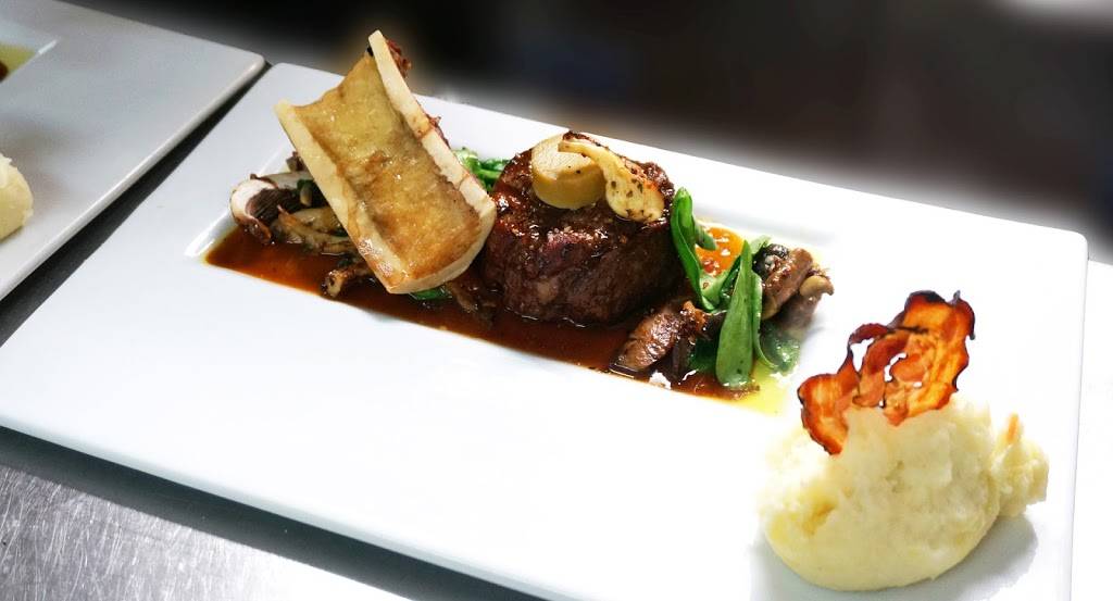 Mista | restaurant | 955 Rue Laurier, Beloeil, QC J3G 4K9, Canada | 4504645667 OR +1 450-464-5667