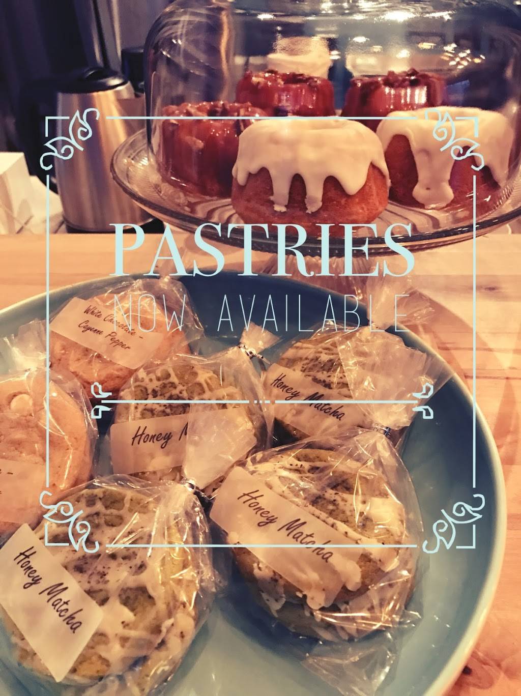 Some Like It Black Creative Arts Bar | restaurant | 810 E 43rd St, Chicago, IL 60653, USA | 7738914866 OR +1 773-891-4866