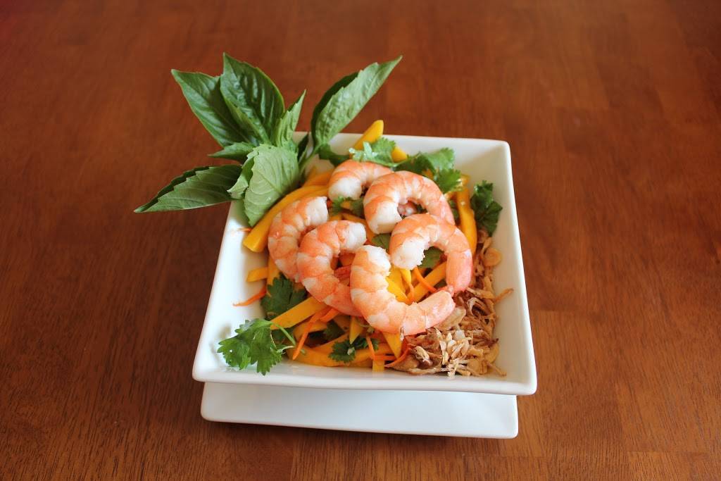 Pho-White Center | restaurant | 9642 16th Ave SW, Seattle, WA 98106, USA | 2064201685 OR +1 206-420-1685